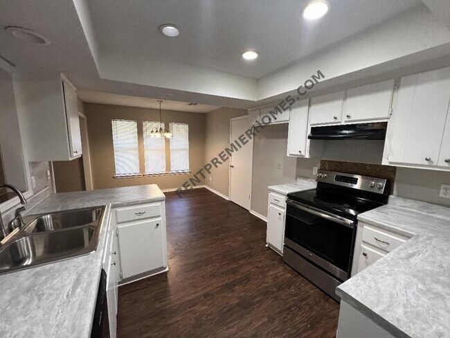 Building Photo - 927 Choctaw Ridge Rd