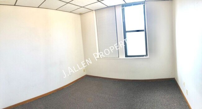 Foto del edificio - 313 N 12th St