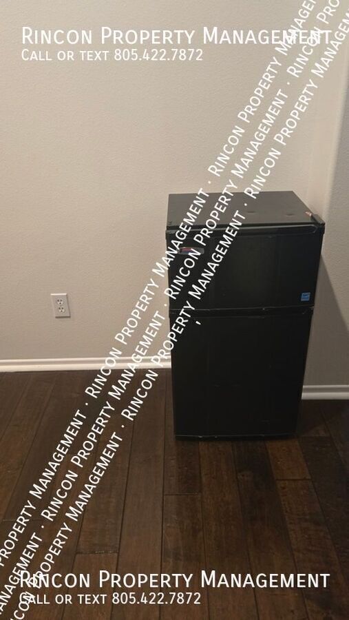 Foto del edificio - 353 American River Ct