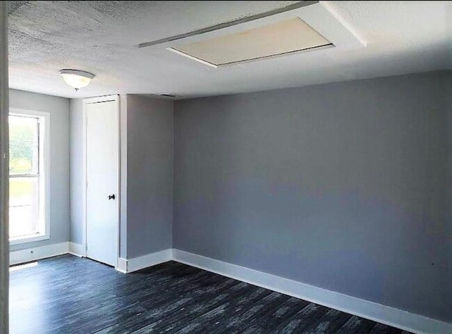 Foto del edificio - 412 N 8th St