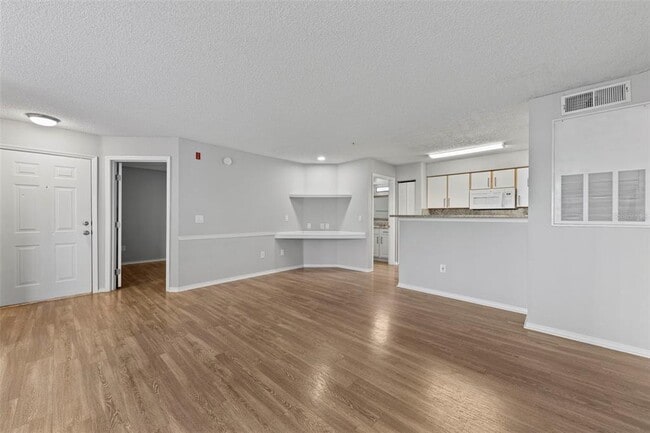 Building Photo - 2212 Grand Cayman Ct