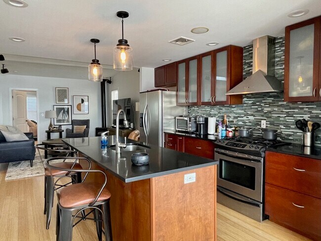 Foto del edificio - 249 Webster St