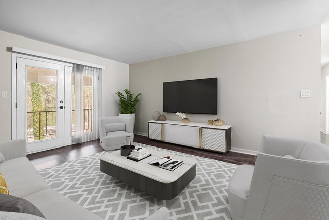 Foto del edificio - Spring Creek Apartment Homes