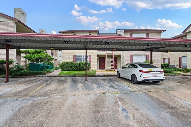 Building Photo - 2120 El Paseo St