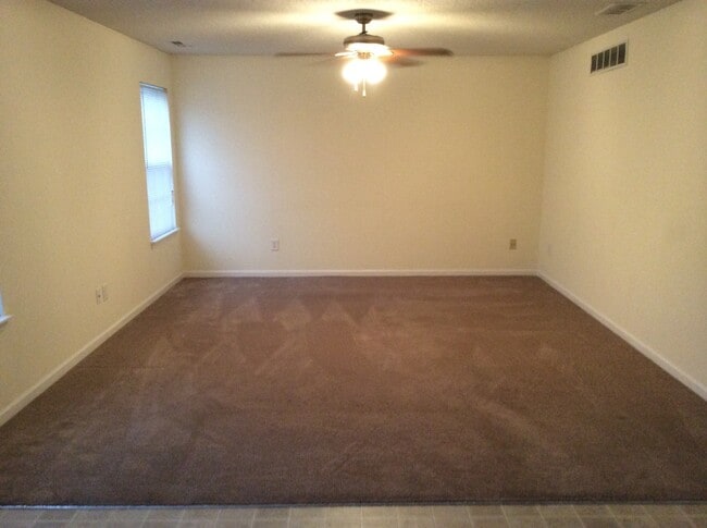 Photo - Avon - 4 BR home!