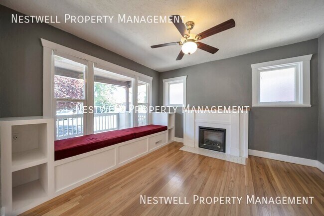 Building Photo - 520 E Redondo Ave