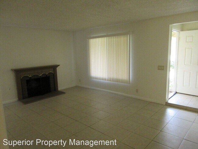 Building Photo - 5 br, 2 bath House - 9449 Calle Vejar