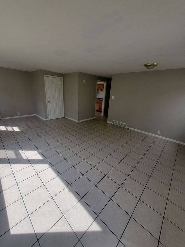 Foto del edificio - 4971-4973 N 47th St.