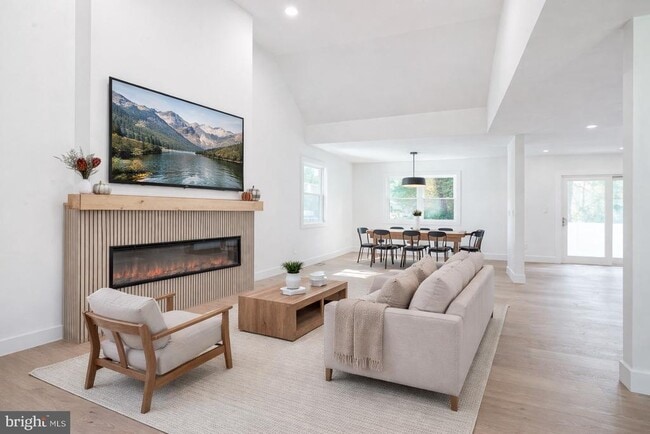 Foto del edificio - 316 Farmdale Rd