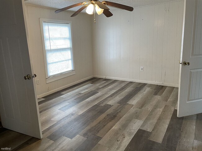 Building Photo - 2 br, 1 bath House - 1609 Brown St