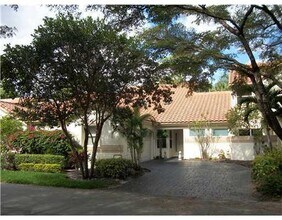Building Photo - 5156 Majorca Club Dr