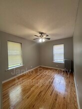 Building Photo - 6800 S Harper Ave