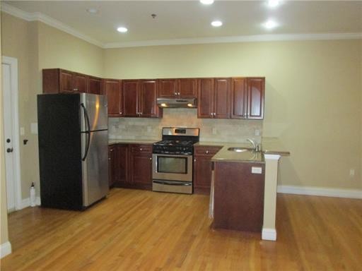 Building Photo - 547 Sayre Ave
