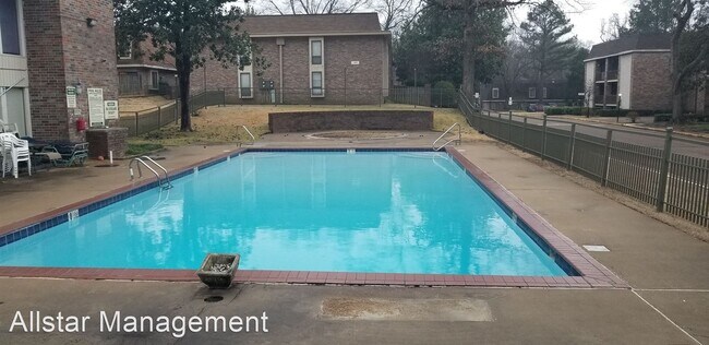 Foto del edificio - 1 br, 1 bath House - 1859 Poplar Woods Cir...