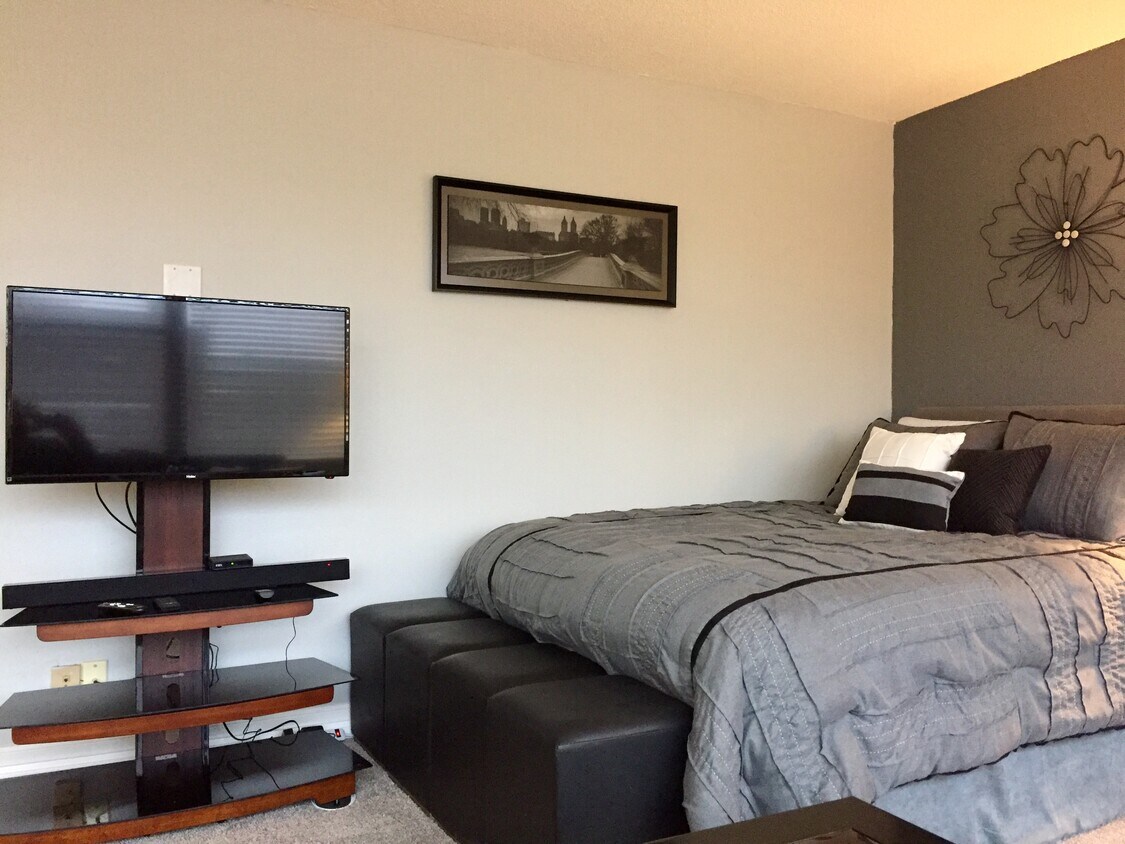 Foto principal - 450 West 7th Street