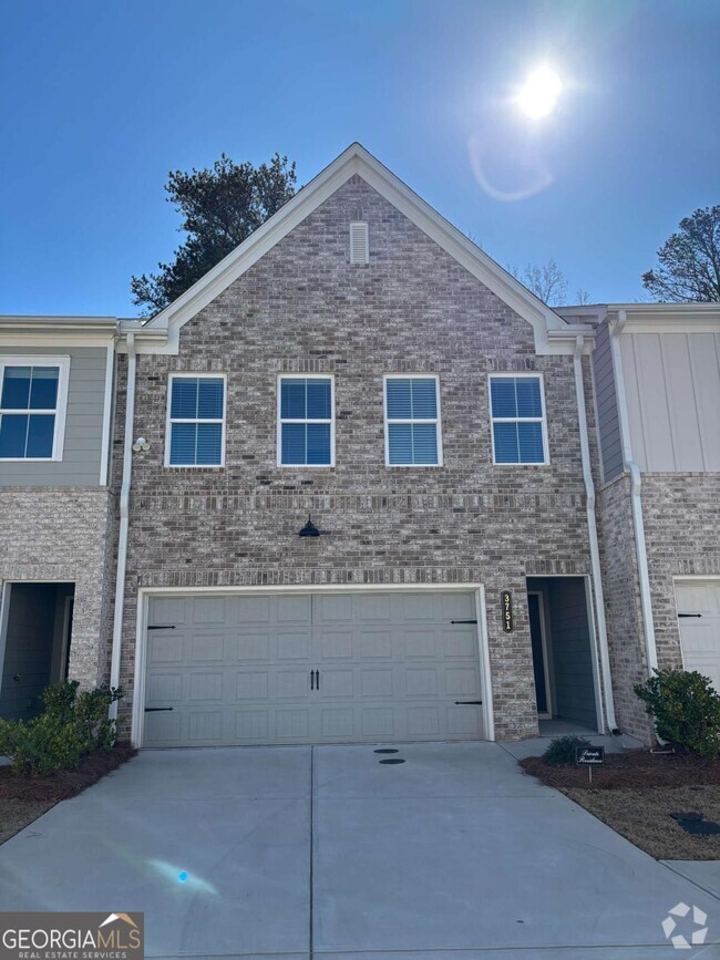 Building Photo - 3960 Denton Dr