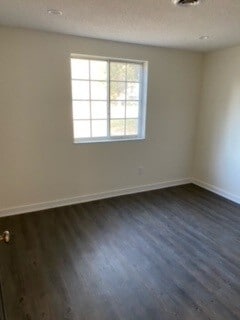 Building Photo - 9010 Water Oak Ct