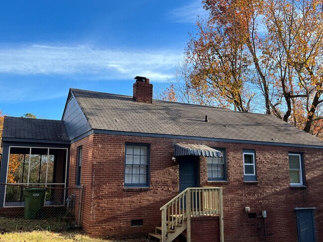 Foto del edificio - **UPCOMING**Near Ft. Benning. Columbus, GA 2 Bedroom/1 Bathroom Home for Rent***