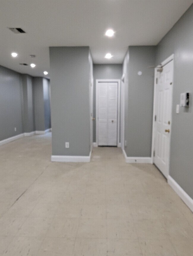 Building Photo - 152 M.L.K. Drive