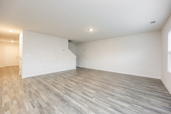 Foto del edificio - 506 Springtime Ln