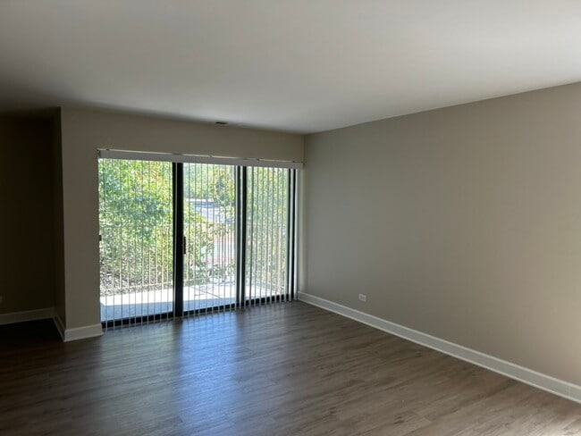 Foto del edificio - 425 Walnut Creek Rd