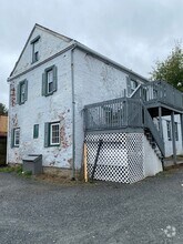Building Photo - 10 W Apple Ave