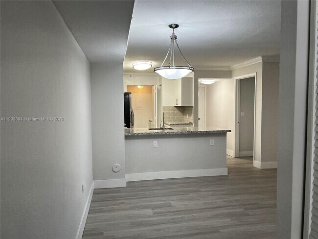 Building Photo - 12112 St.Andrews Pl