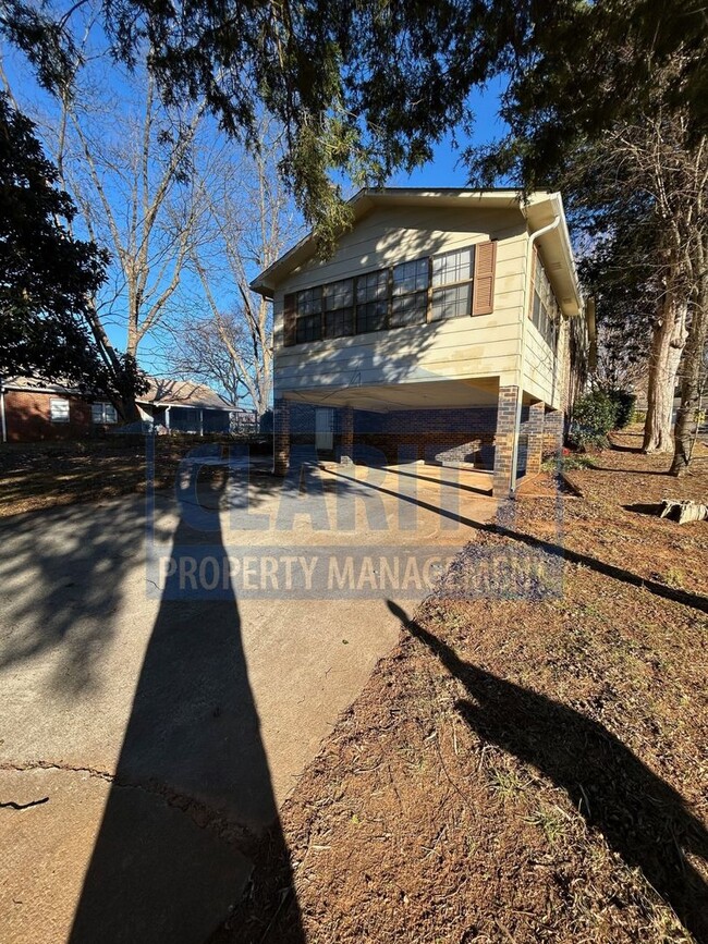 Foto del edificio - Lovely home in a quiet neighborhood!