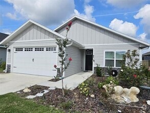 Building Photo - 1394 SW 68th Ter