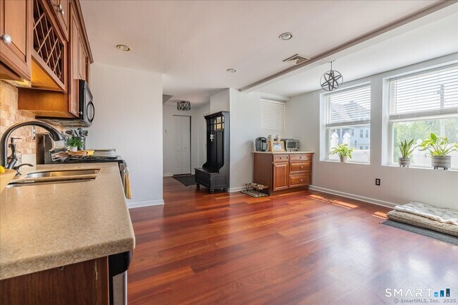 Foto del edificio - 90 2nd St