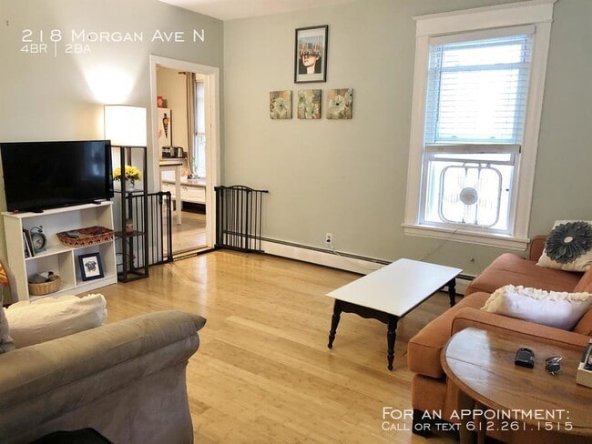 Building Photo - 218 Morgan Ave N