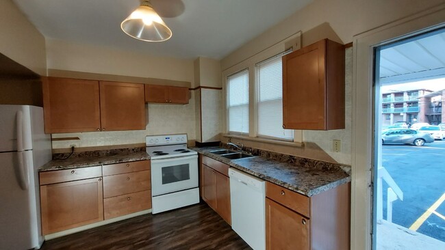 Building Photo - 98 W 8th Ave