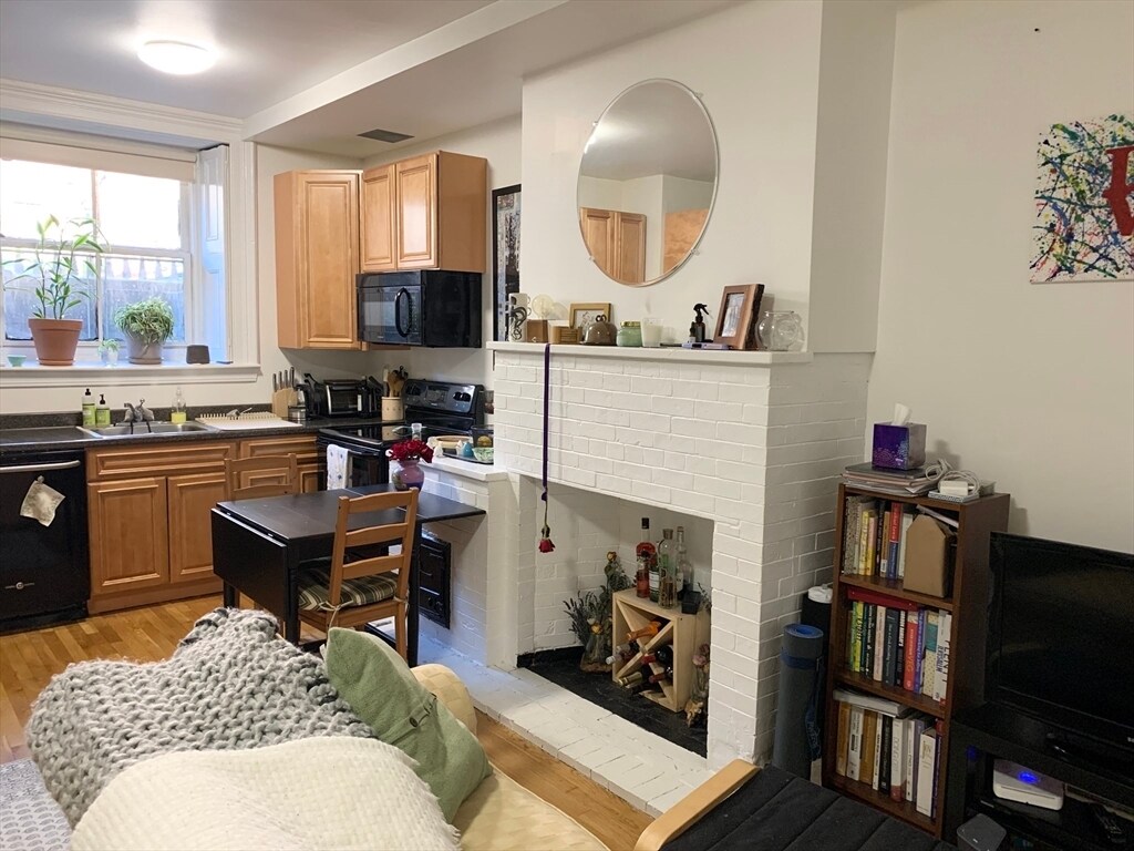Foto del edificio - 139 Beacon St