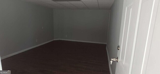 Building Photo - 2741 Shady Hill Ct