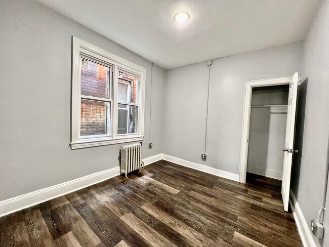 Foto del edificio - 401 Central Ave