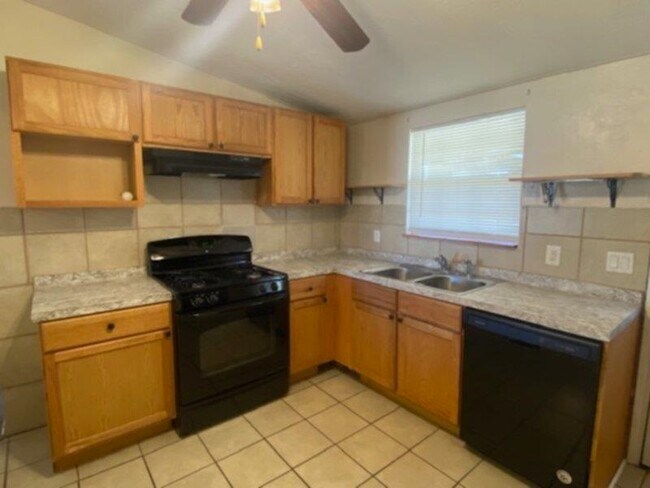Foto del edificio - 2320 NW 32nd St
