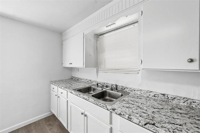 Foto del edificio - 120 E Monterey St