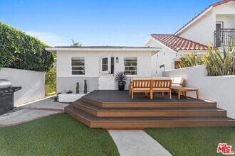 Building Photo - 668 Marr St