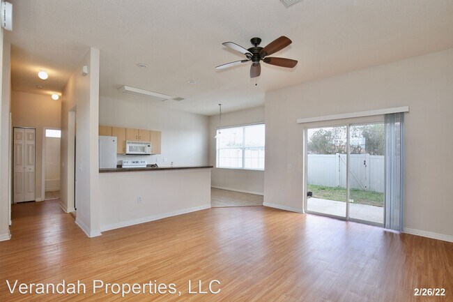 Foto del edificio - 3 br, 2 bath House - 411 Basil Cir