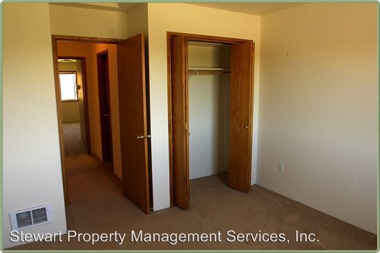 Building Photo - 5615 Northhills Dr