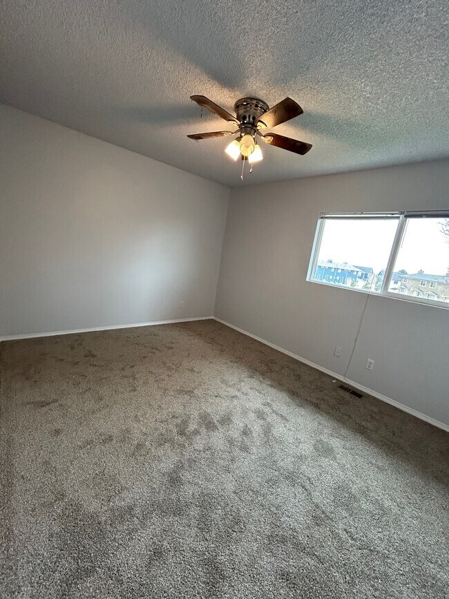 Building Photo - 2368 Washo Cir