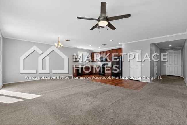 Building Photo - 5309 S 18th Pl