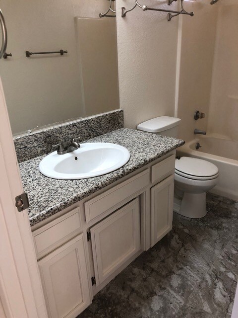 Foto del edificio - 345 S Sunset St