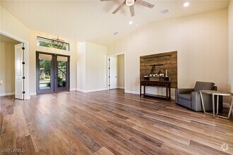 Building Photo - 16630 Willow Point Ct