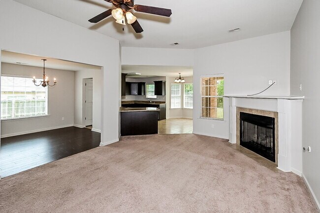 Foto del edificio - 9171 Tahoe Dr