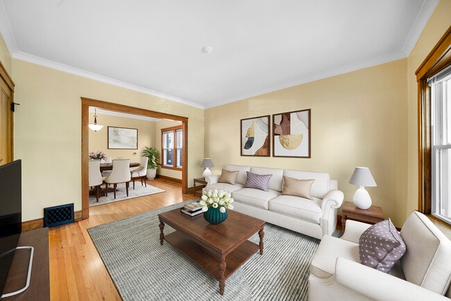 Living Room View 2 - 5344 N Ashland Ave