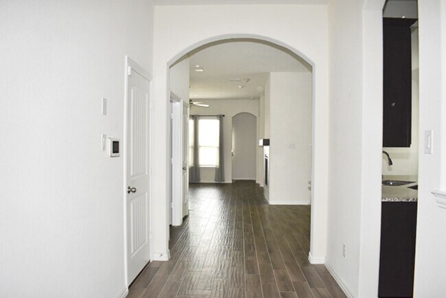 Foto del edificio - 9328 Bronze Meadow Dr