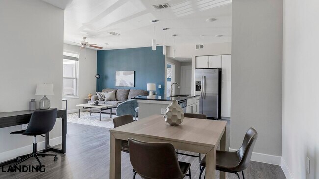Foto del edificio - 729 Junction Dr