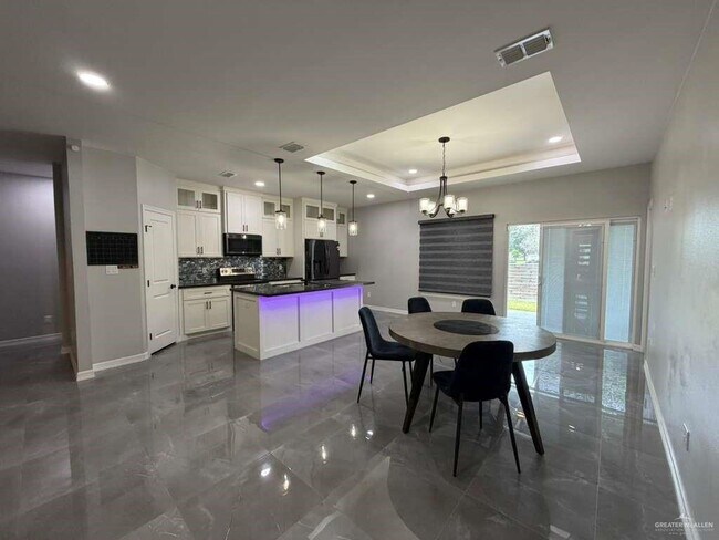 Foto del edificio - 17 S Elevation Dr