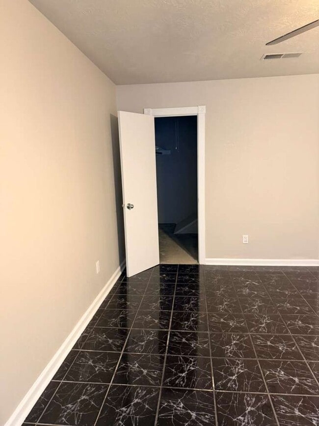 Foto del edificio - 535 Georgetown St